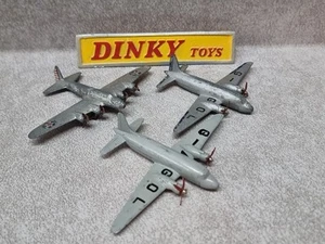 DINKY TOYS Aeroplans X 3 Vicking X 2 Long Range Bomber . All Used - Picture 1 of 13