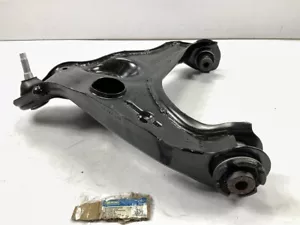 MISSING A NUT - Moog RK620220 Front Right Lower Control Arm With Ball Joint - Picture 1 of 5