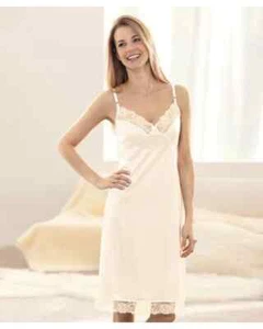 DAMART WHITE CREAM 39" & 42" CLING FREE SHEER FULL SLIP CHEMISE 10 - 32 BNIP £22 - Picture 1 of 14