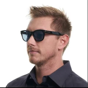 Tom Ford FISHER FT0531 01V Black Photochromic Sonnenbrille Sunglasses Shades 49m - Picture 1 of 6