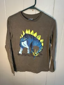 Camiseta informal de manga larga con gráfico de dinosaurio Stegosaurus gris Cat & Jack para niños L 12/14 - Imagen 1 de 5