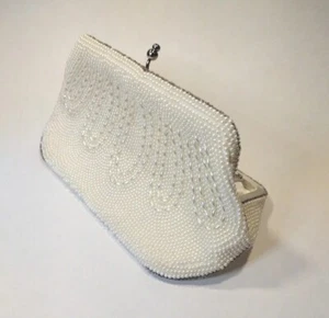 Vintage Beaded Clutch Purse Off White w Chain 1950s Made in Japan  - Picture 1 of 14