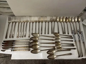 Lot Of 45 Vintage ONEIDA Community Silver-Plated Flatware Spoons Forks Knives - Picture 1 of 18