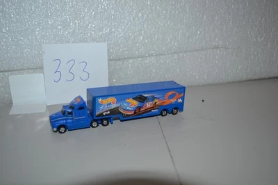 Fahrzeuge  für Modellbahn Spur TT - Autotransporter + 2 Autos - gebraucht - Bild 1 von 4