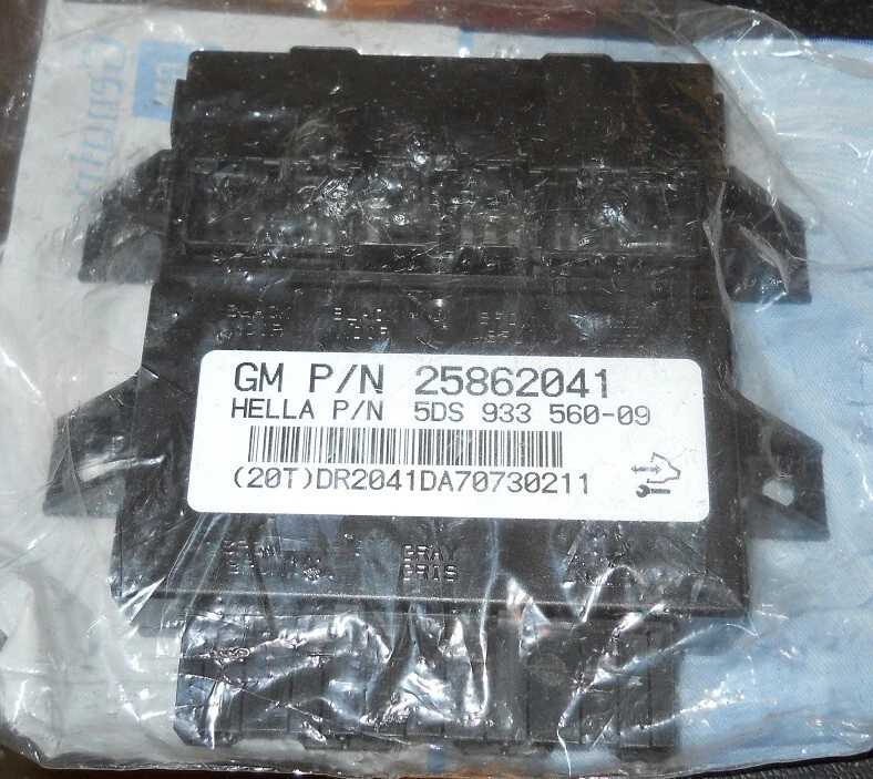 Módulo de memoria de ajuste del asiento del conductor Chevrolet Tahoe GMC Yukon Suburban 2007-12 nuevo de lote Foto 1 de 1