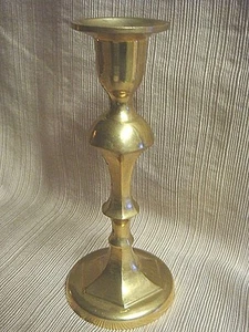 SOLID CAST BRASS 7" CLASSIC CANDLE HOLDER - INDIA - Picture 1 of 6