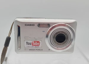 Casio Digital Camera EXILIM EX-Z19 9.1MP Silver SOLD AS IS FOR PARTS - Picture 1 of 5