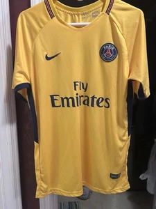 🇫🇷PSG Paris Saint-Germain Neymar jr #10 2017/2017 Away Yellow Jersey Size M - Picture 1 of 4