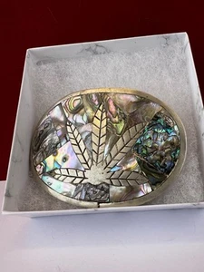 Marijuana Leaf Belt Buckle - Picture 1 of 4