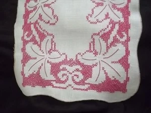 Vintage Cross Stitch Table Runner Flower Design Emb Bright Pink 38" Long TR10 - Picture 1 of 12
