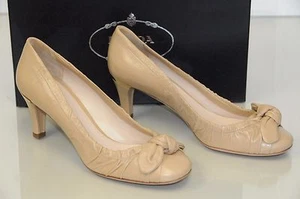 New Prada Antic Soft 3 NUDE Beige Heels Pumps Gold Prada Logo Bow heels Shoes 38 - Picture 1 of 16