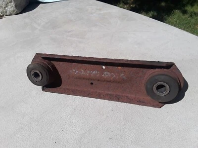 Brazo de control superior trasero Chevrolet Impala 1967-1970 Belair Caprice Biscayne OEM Foto 1 de 3