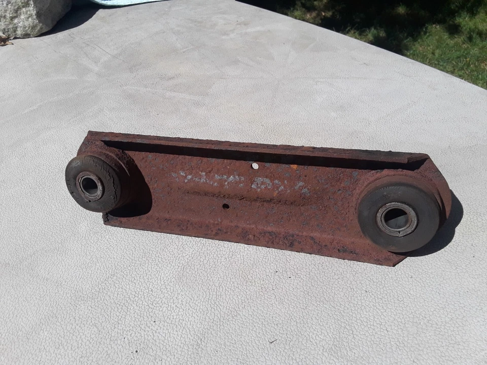 1967-1970 CHEVROLET IMPALA REAR UPPER CONTROL ARM Belair Caprice Biscayne OEM - Image 1 of 3