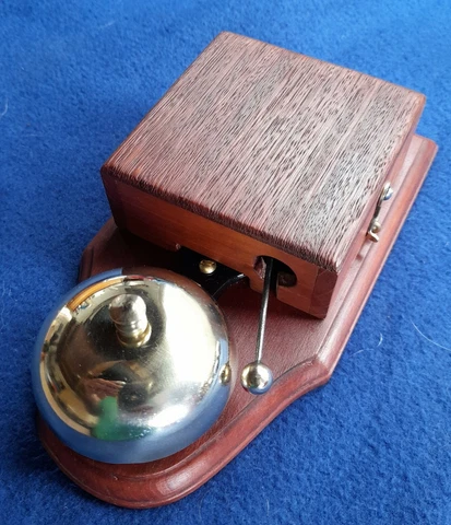 ANTIQUE VINTAGE ORIGINAL ELECTRIC DOOR RAILWAY BUTLER ALARM BELL WOOD ALUMINIUM Cover