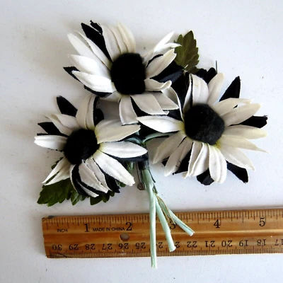 Vintage Millinery Daisies Black & White pinback - Image 1 of 3