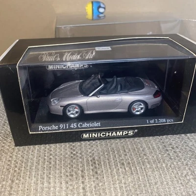 1:43 MINICHAMPS Porsche 911 4S Cabriolet Silver 2003 940062830 Model - Image 1 of 4
