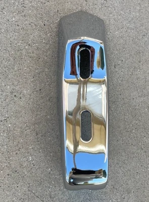 Protector parachoques trasero S Dodge Coronet nuevo cromado 1966-1967 OEM Foto 1 de 4