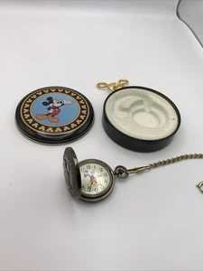 Vintage Disney Verichron Mickey Mouse Taschenuhr mit Dose & neuer Batterie 10/2025 - Bild 1 von 9