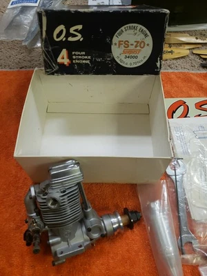 Motor OS - OS FS 70 Surpass Four Stroke RC 4-C Motor - Novo - Imagem 1 de 4