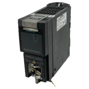 FJ187 Micromaster 440 Siemens 6SE6440-2UD21-5AA1 sportello mancante - Foto 1 di 3