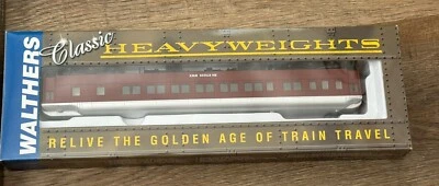 Walthers Canadian Pacific MOW Heavyweight Diner #976026 CP Rail 932-10021 HO - Image 1 of 2