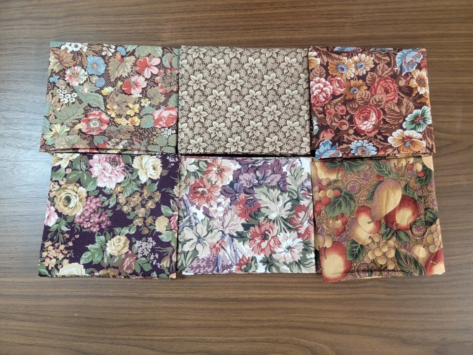 LOT 13     SIX FAT QUARTERS, PRE OWNED, NOT USED, MULTICOLORS - Image 1 of 1