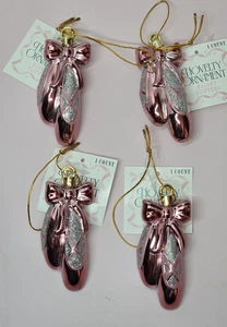 2025 Target Bullseye 4er Set rosa Ballett Slipper Ornamente Weihnachten NEU - Bild 1 von 3