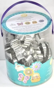 WILTON 18-Piece Cookie Cutter Set 2308-5008 Easter & Springtime Cookie Cutters - Picture 1 of 2