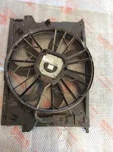2003-2006Mercedes E350 Cooling Radiator Fan Motor Assembly - Picture 1 of 5