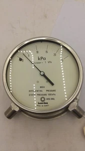 BOURDON NO-Q1 DIFFERENTIAL PRESSURE STATIC PRESSURE 25KPA NNB - Picture 1 of 5