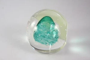 VINTAGE STUDIO ART GLASS BUBBLE GREEN PAPERWEIGHT - Picture 1 of 9