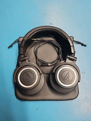 Audio-Technica ATH-M50xBT - Black - Image 1 of 4
