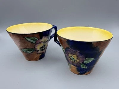 2x Vintage H & K Tunstall Art Deco Viola Pattern Hand Painted Cups - Image 1 of 4