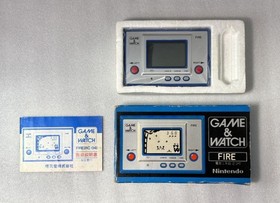 Nintendo Game & Watch Silver Fire RC-04 Wide Screen 1980 with Box Tested