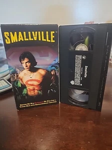 Smallville Pilot Warner Bros Release Superman Rare TESTED (VHS 2002) HTF - Picture 1 of 13