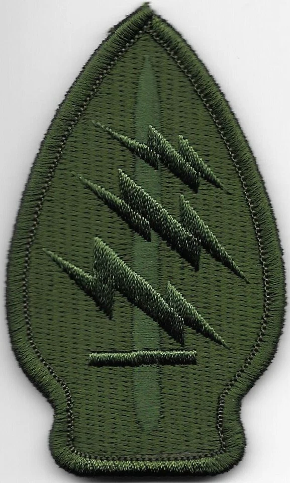 Green Army Special Forces Command SSI Patch Fits For VELCRO® BRAND Loop Fastener - Image 1 of 1