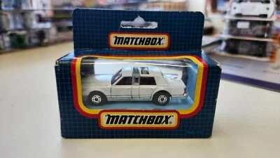 1987 Matchbox International Limited MB-24 Limousine Lincoln in White - Image 1 of 4