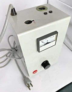 Ernst Leitz Mikroskop Lichtquelle Leistungsregler Transformator 301-213.003 - Bild 1 von 5