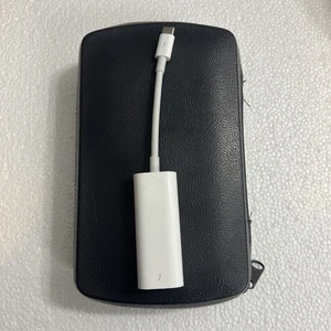 Apple Thunderbolt 3 USB-c to Thunderbolt 2 White Adapter - Picture 1 of 4