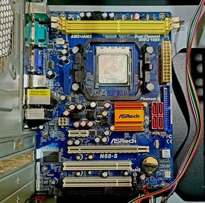 Scheda Madre Asrock N68-S PC Linq  - Immagine 1 di 4