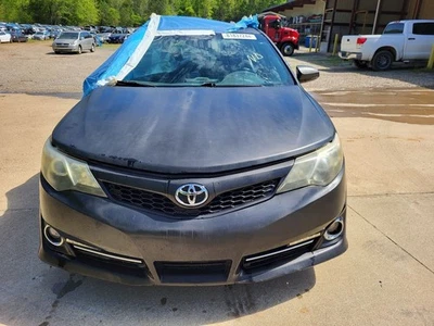 Grille Lower Center SE Sport Fits 12-14 CAMRY 122113 - Image 1 of 3