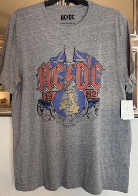 Camiseta AC/DC Masculina XL Lucky Brand 1982 Great Britain Tour Rock Band Cinza Nova Com Etiqueta - Imagem 1 de 4