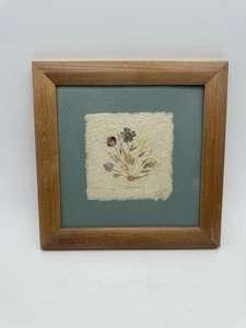 Original Pressed Flower Art –“Wildflowers”– Signed & Dated 1993/Framed 8.5x8.5’’ - Picture 1 of 5