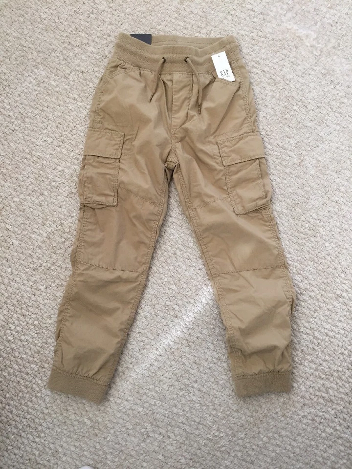 Gap Kids Boys Fully Lined Cargo Joggers Pant Beige Elastic Waist- Size M