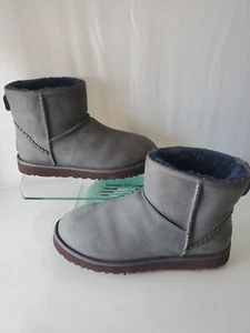 UGG Men's Classic Mini Deco Metal Gray Short Winter Boots Sz 9  S/N1006523 - Picture 1 of 10