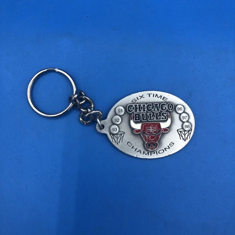 Six Time Chicago Bulls Champions Key Chain 91-93 96-98 Solid Pewter Cover