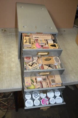 Lot of RUBBER STAMPS & Embossing Powder MIXED LOT Stampa Rosa Delta Nero Arts - Image 1 of 4