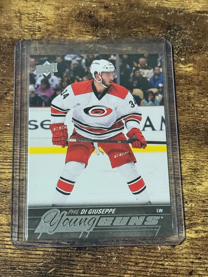 2015-16 SP Authentic Upper Deck Update Young Guns Phil Di Giuseppe Rookie RC - Image 1 of 1