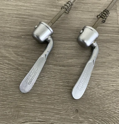 JUEGO DE PINCHOS DE LIBERACIÓN RÁPIDA SHIMANO 105 100-126-130 MM ESPACIADO ACERO 166 GRAMOS Foto 1 de 4