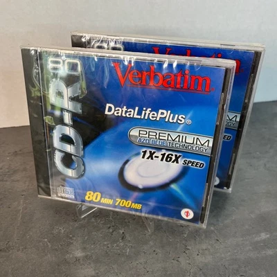 Verbatim DataLifePlus CD-R 80 700MB 1X-16X Speed Premium AZO Blue Tech. 2-Pack - Image 1 of 4